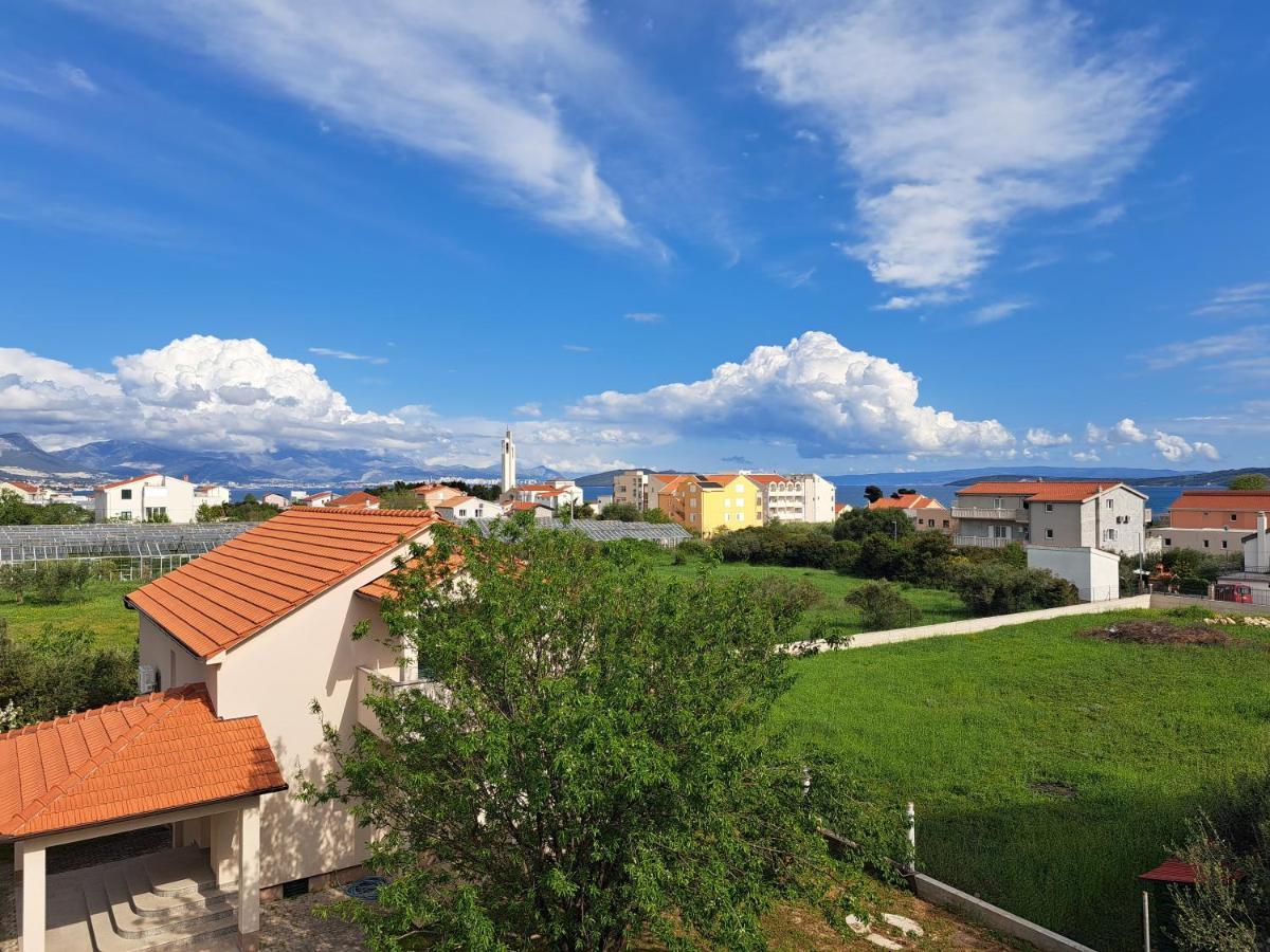 Apartment Penic Kaštela المظهر الخارجي الصورة